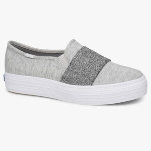 Keds women’s triple bandeau jersey slip on sneakers (gray) size 9.5